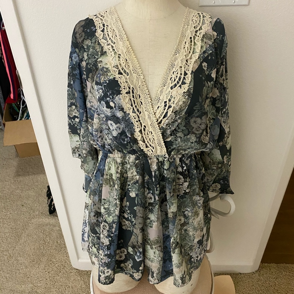 floral print romper🌸